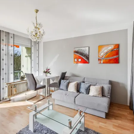 Apartment 1 Bedroom Gorgeous In